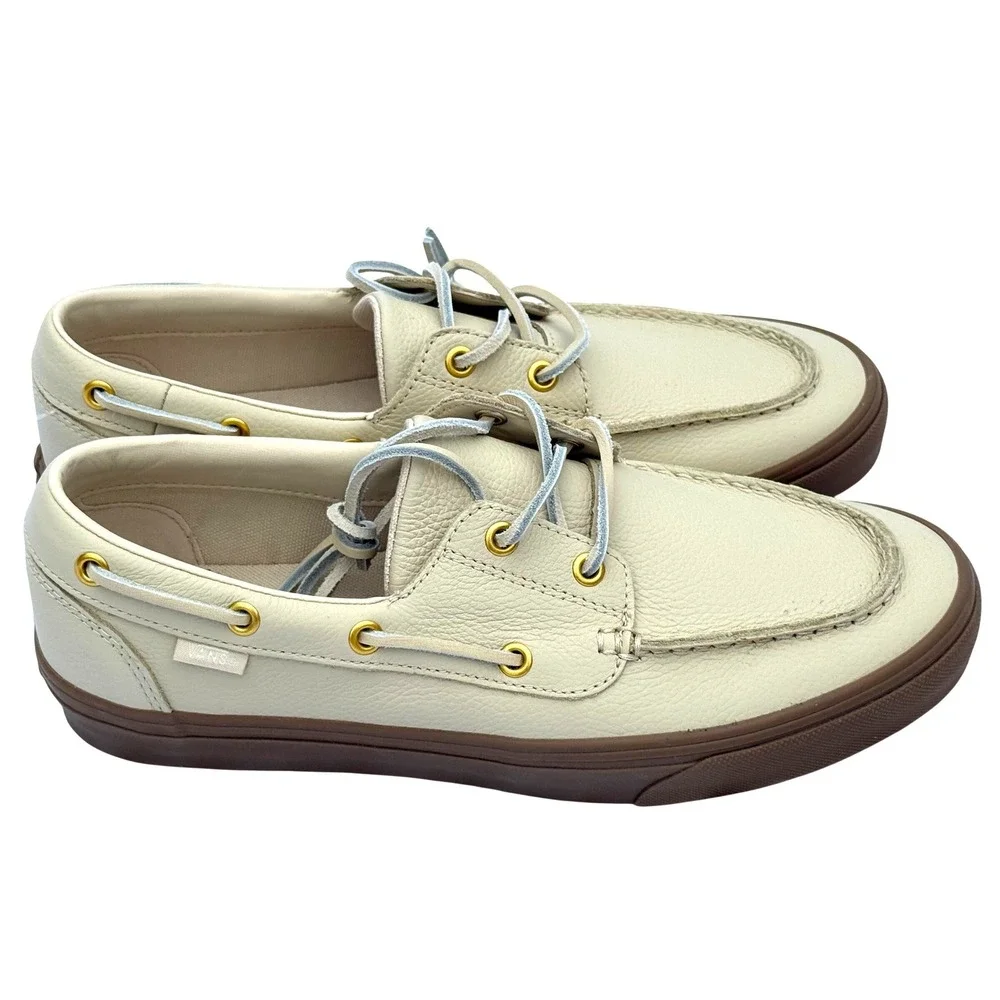Vans Boat Shoes Cream Pebbled Leather Gum Sole Moc Toe Sneakers Low Top Mens